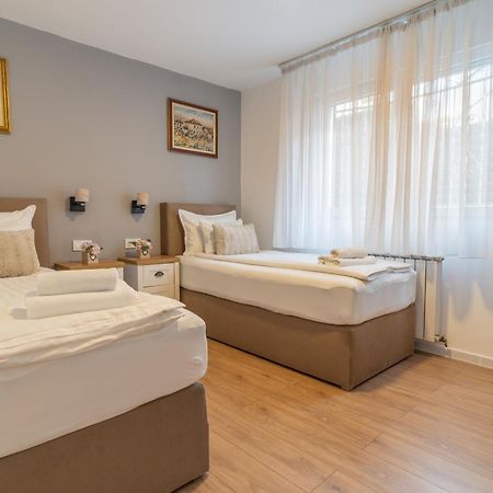 Apartment Mey SJJ Esterno foto